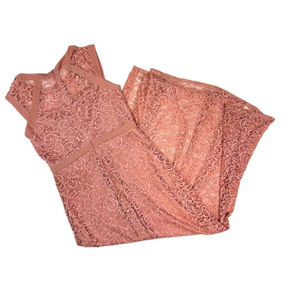 ENFOCUS STUDIO Mauve Lace Short Sleeve Maxi Dress (Size 8) - Picture 7 of 8